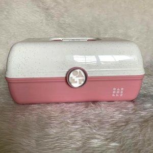 Kaboodle case